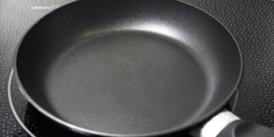 Padelle antiaderenti che sono sicure per la salute